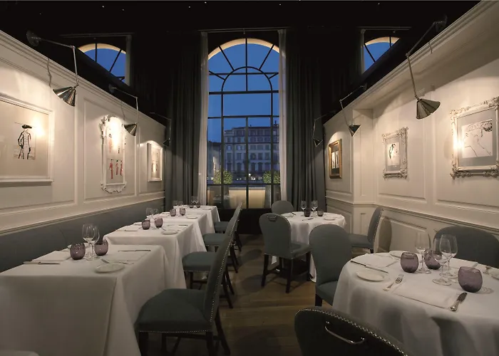 ルンガルノ ルンガルノ コレクション 5* フィレンツェ