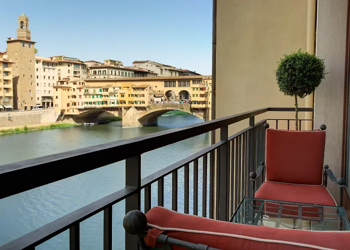 Lungarno - Lungarno Collection