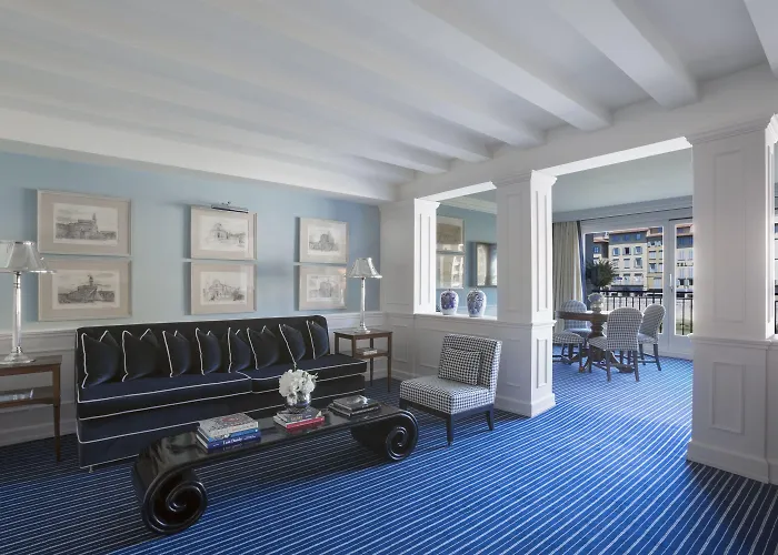 Lungarno - Lungarno Collection Hotell 5*