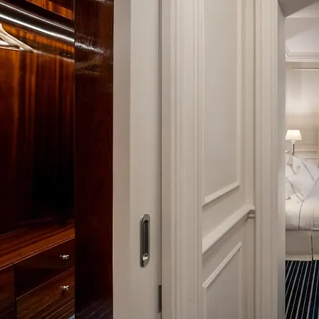 Lungarno - Lungarno Collection