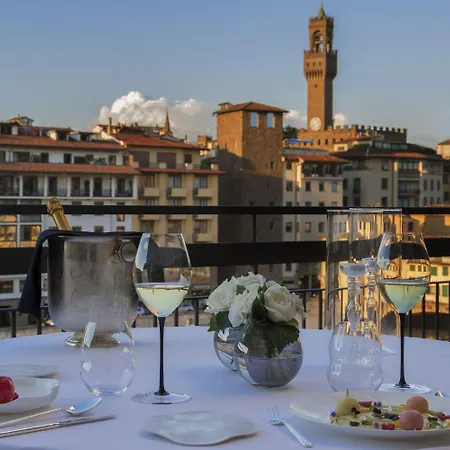 Hotel Lungarno - Lungarno Collection Florença